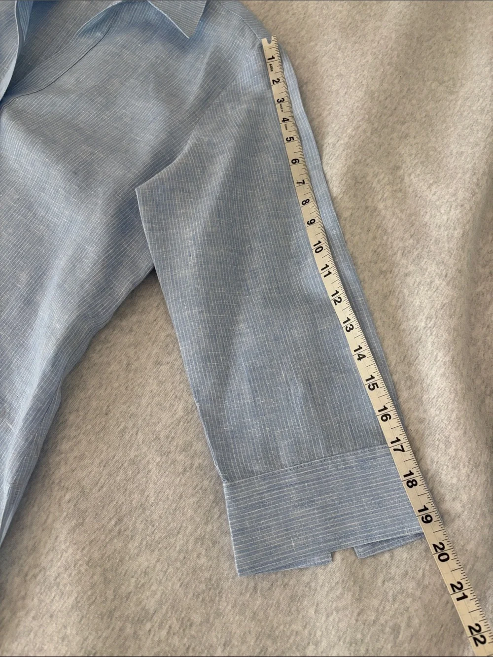 Sara Campbell Light Blue Casual Linen Button-Down Shirt